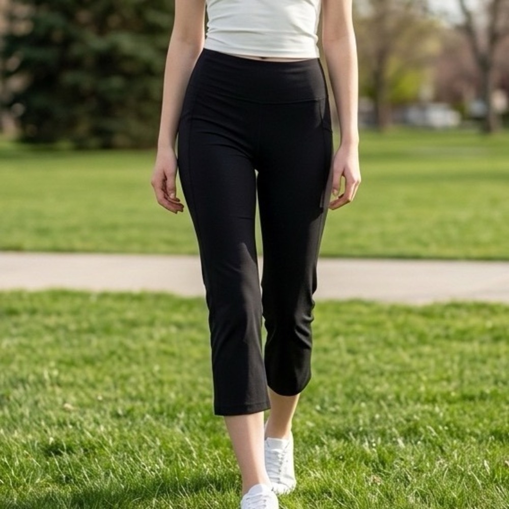 Jockey Cropped‎ Slit Flare Pant Women XS Black New High Rise Active Leggings